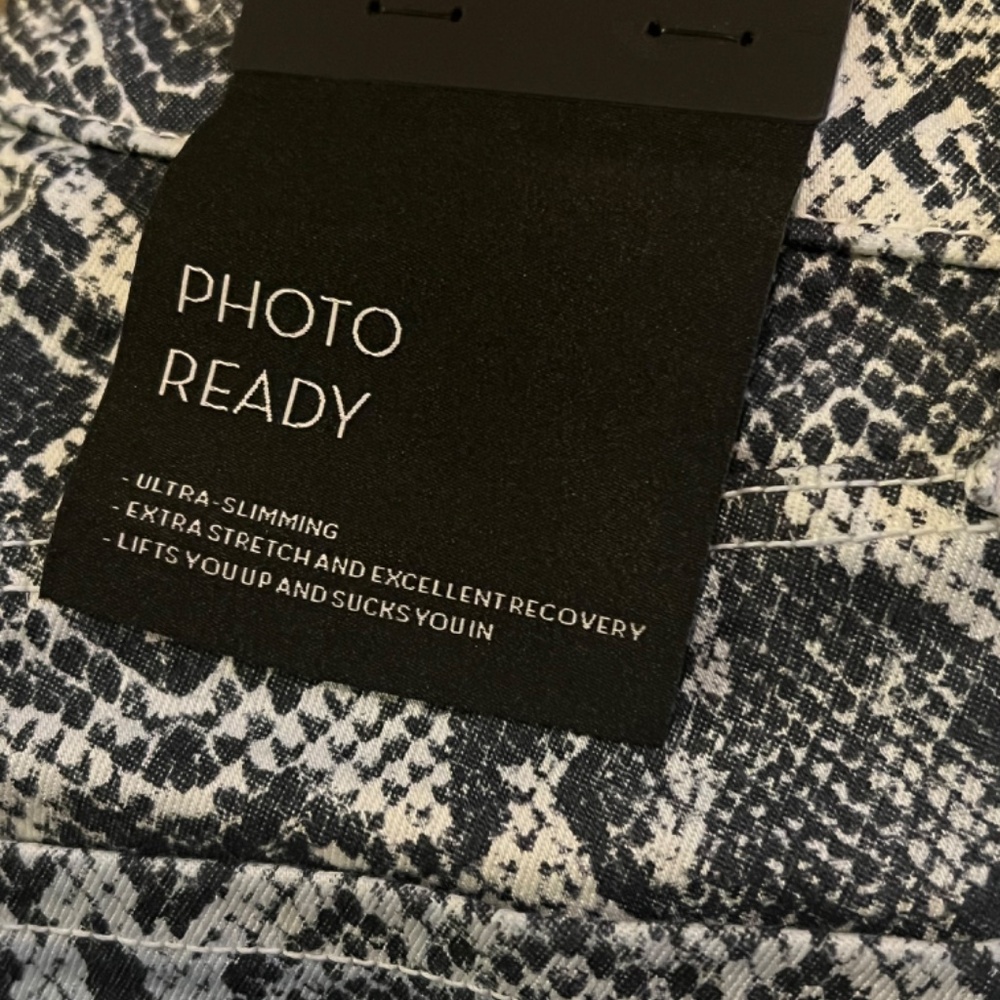 J Brand Alana Viperdae Pants - Picture 2 of 5